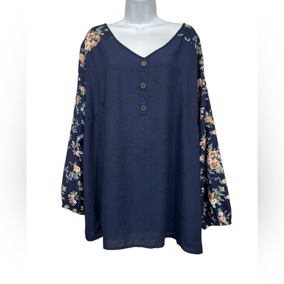 Emery Rose Tops - Emery Rose blouse size 5X